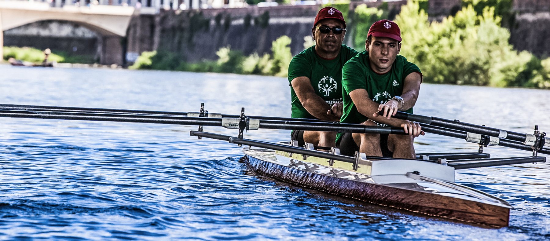 Double Canoé